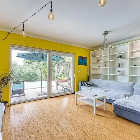 Family Friendly House With A Swimming Pool Antonci, - 24239 Ferienhaus