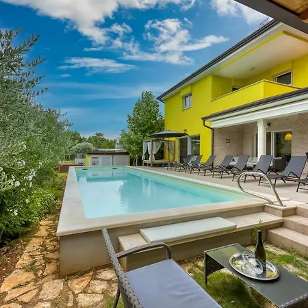 Ferienhaus Family Friendly House With A Swimming Pool Antonci, - 24239 Poreč