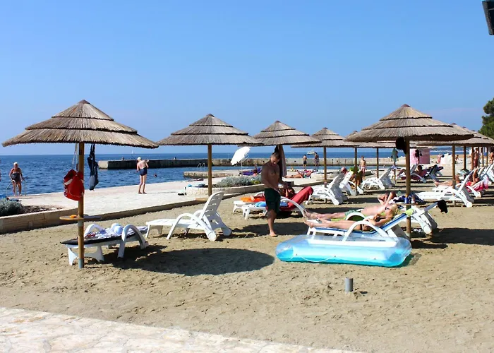 Family Friendly House With A Swimming Pool Antonci, - 24239 Дом отдыха Пореч