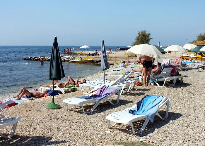 Дом отдыха Family Friendly House With A Swimming Pool Antonci, - 24239