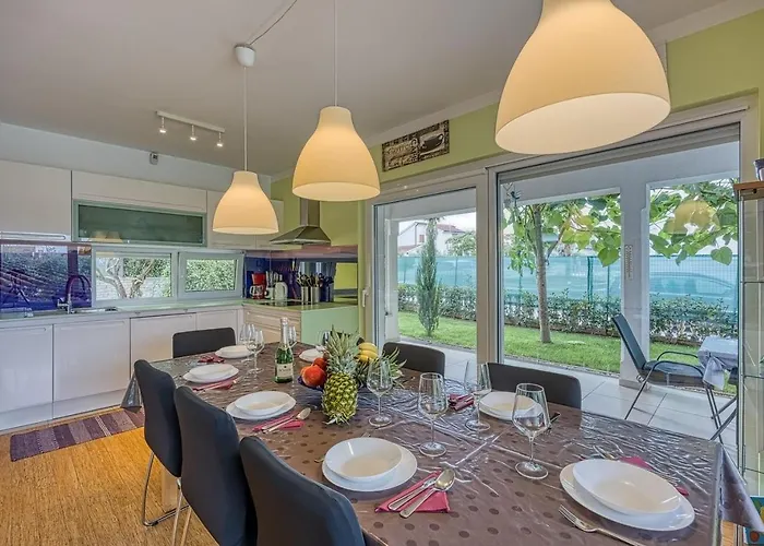 Family Friendly House With A Swimming Pool Antonci, - 24239 Пореч