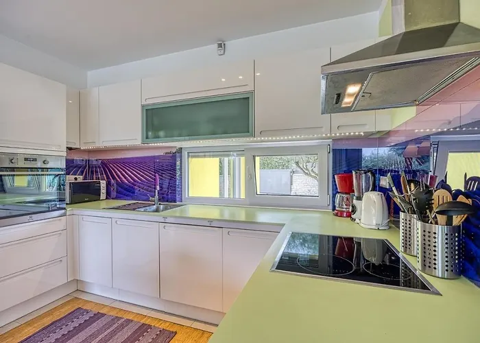 Family Friendly House With A Swimming Pool Antonci, - 24239