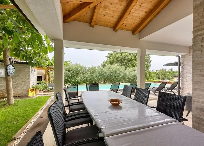 Family Friendly House With A Swimming Pool Antonci, - 24239 Дом отдыха Пореч